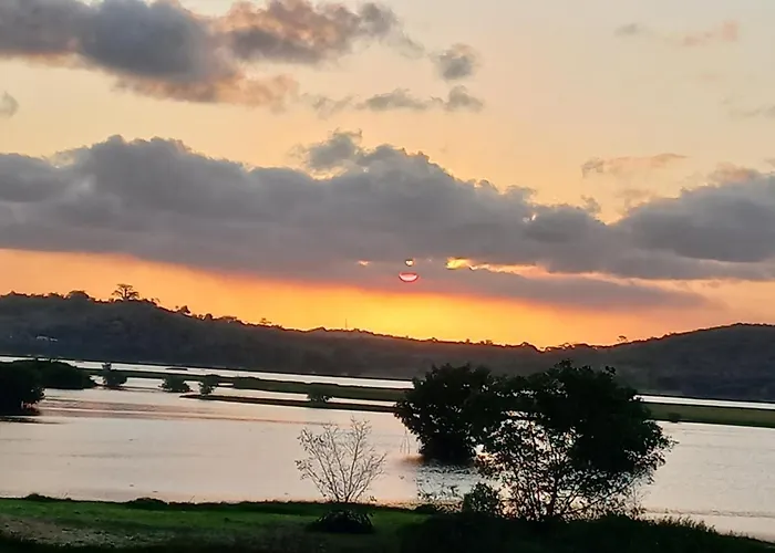 Por Do Sol, Apartamento 201