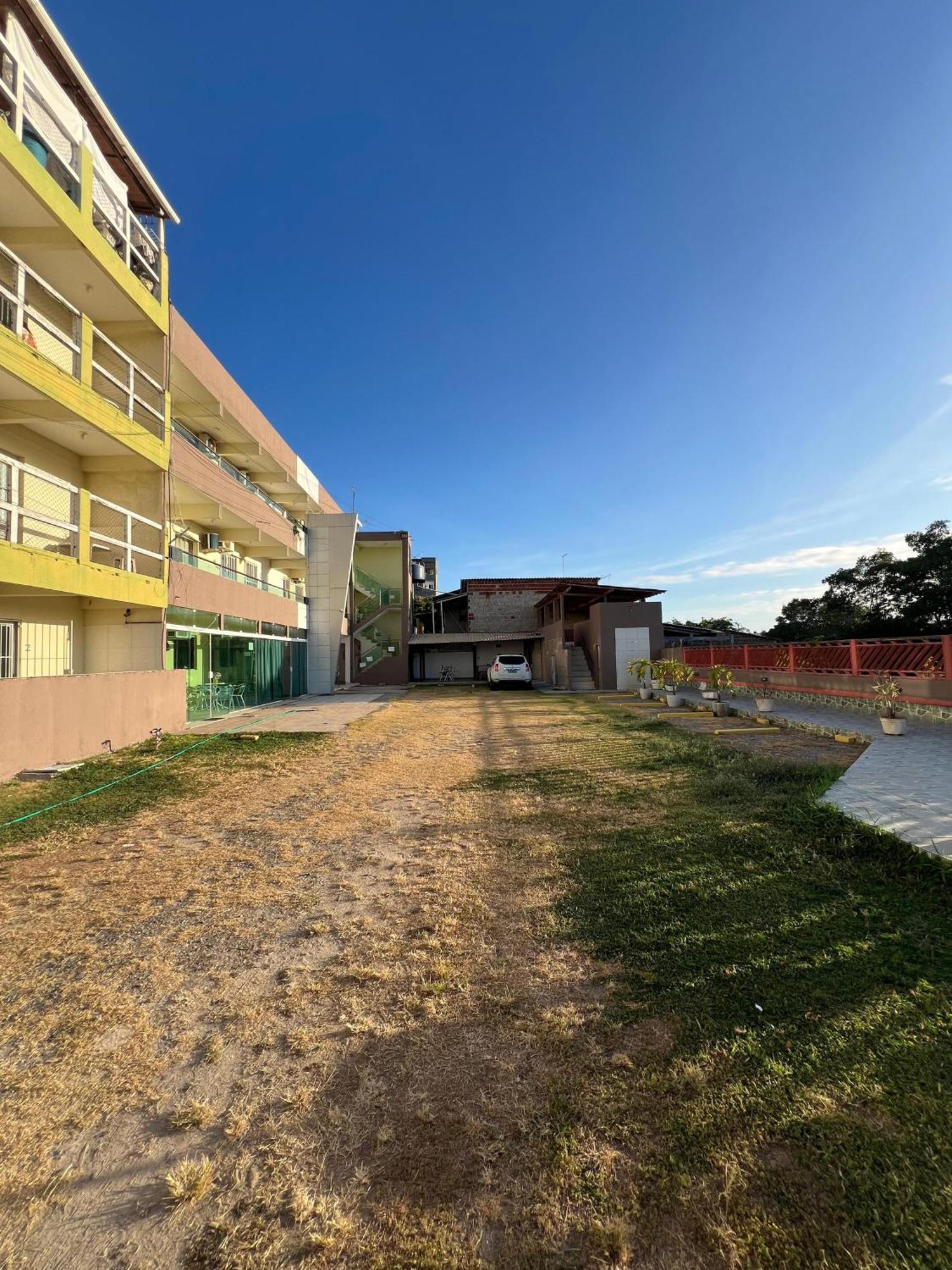 Por Do Sol, 201 Apartment *