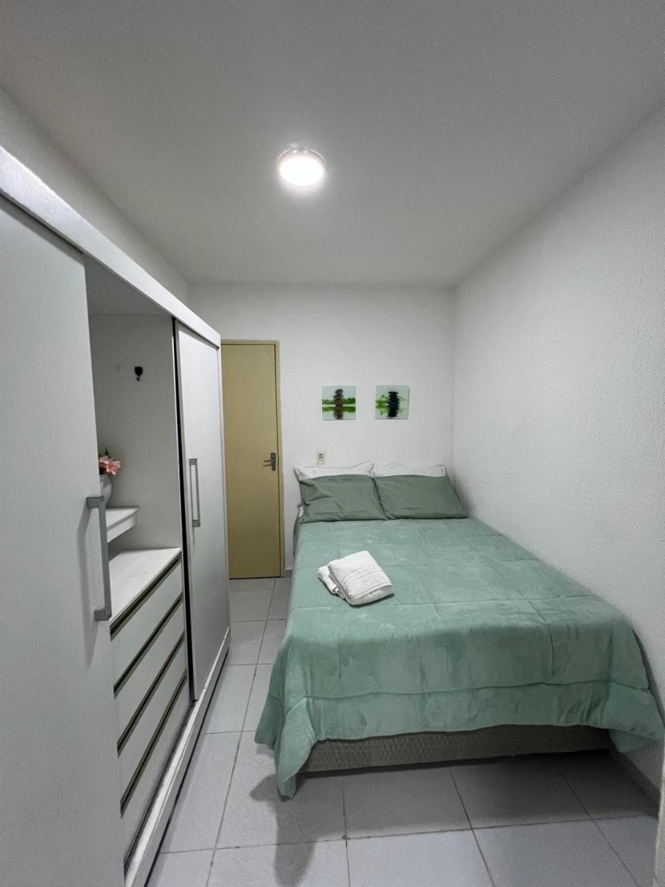 Por Do Sol, 201 Apartamento *